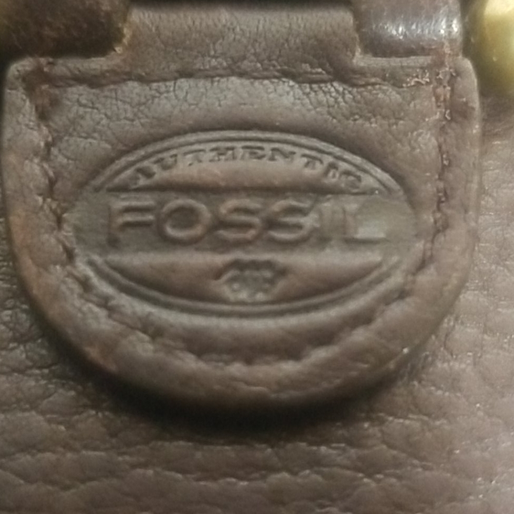 Fossil Wallet - Picture 2 of 15